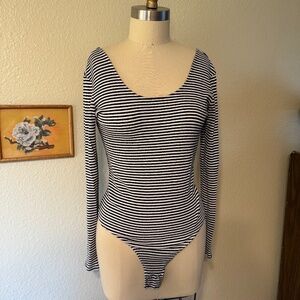 Dynamite Bodysuit Stripped Black and White Size Large